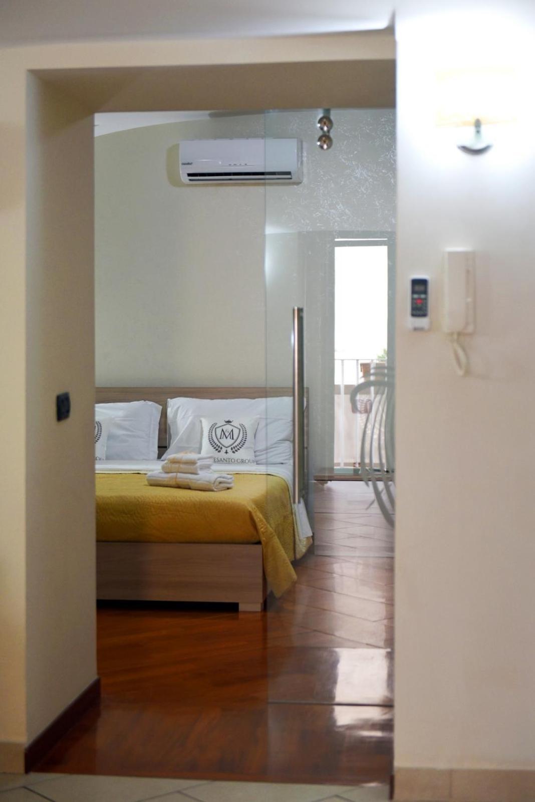 נאפולי Montesantogroup Apartments חדר תמונה